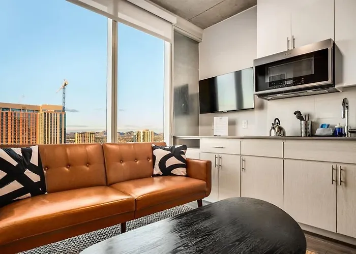 Boulevard Downtown Highrise Stu Sky Pool Parking Gym 09 Apartment Phoenix