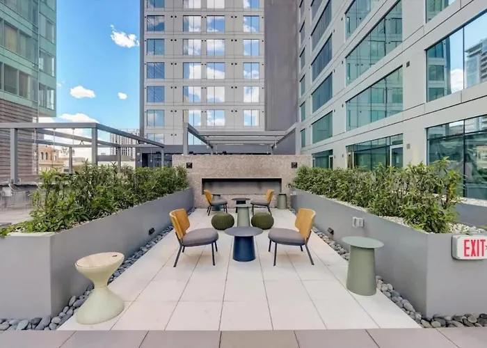 Boulevard Downtown Highrise Stu Sky Pool Parking Gym 09 Phoenix